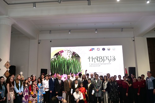 В НГУАДИ отметили Навруз — день прихода весны у иранских и тюркских народов