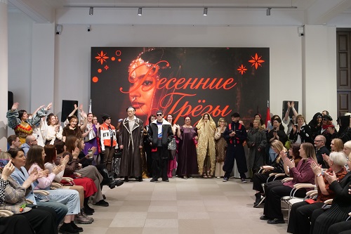 Праздник весны и моды в преддверии 8 марта!