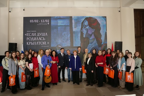 В НГУАДИ имени А.Д. Крячкова открылась выставка картин, посвященная поэзии Серебряного века